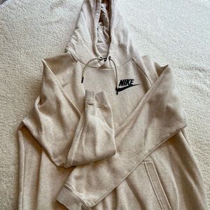 Nike Women’s cream hoodie. Size Large